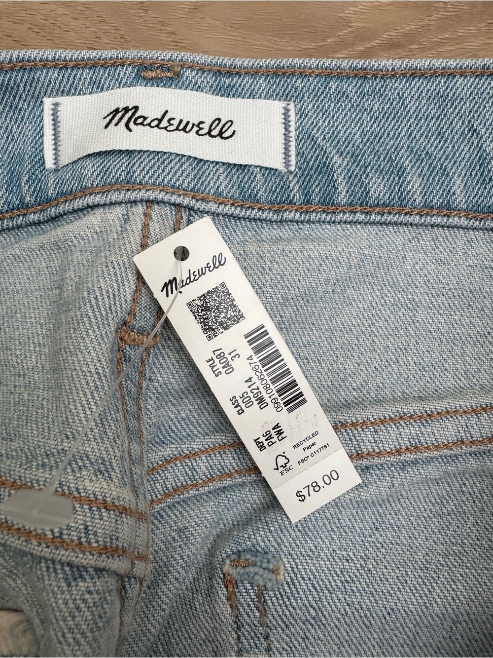 Madewell Women’s Distressed Denim The Perfect Jean Shorts NWT 31 Preppy  Modern - Picture 3 of 6